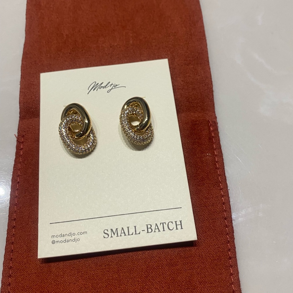 GoldLoop Earrings
